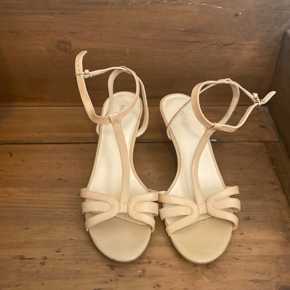 Nine West kitten heel sandal